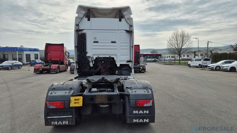 MAN TGX 18.480 4x2 BLS XLX EURO 6 - شاحنة جرار: صور 3 MAN TGX 18.480 4x2 BLS XLX EURO 6 - شاحنة جرار: صور 3
