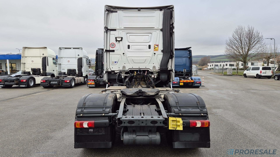 MERCEDES-BENZ ACTROS 1845 LS GIGA EURO 6 - شاحنة جرار: صور 3 MERCEDES-BENZ ACTROS 1845 LS GIGA EURO 6 - شاحنة جرار: صور 3