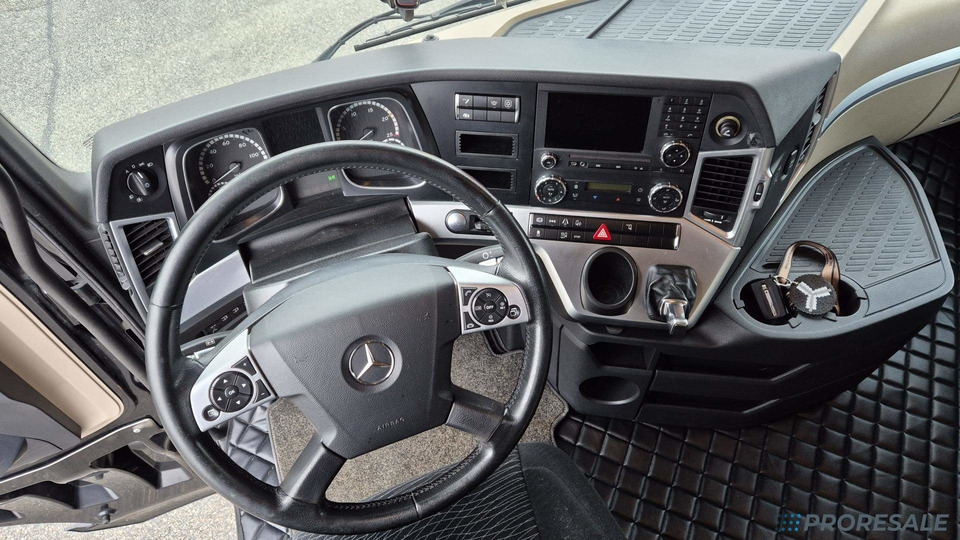 MERCEDES-BENZ ACTROS 1851 GIGA EURO 6 - شاحنة جرار: صور 4 MERCEDES-BENZ ACTROS 1851 GIGA EURO 6 - شاحنة جرار: صور 4