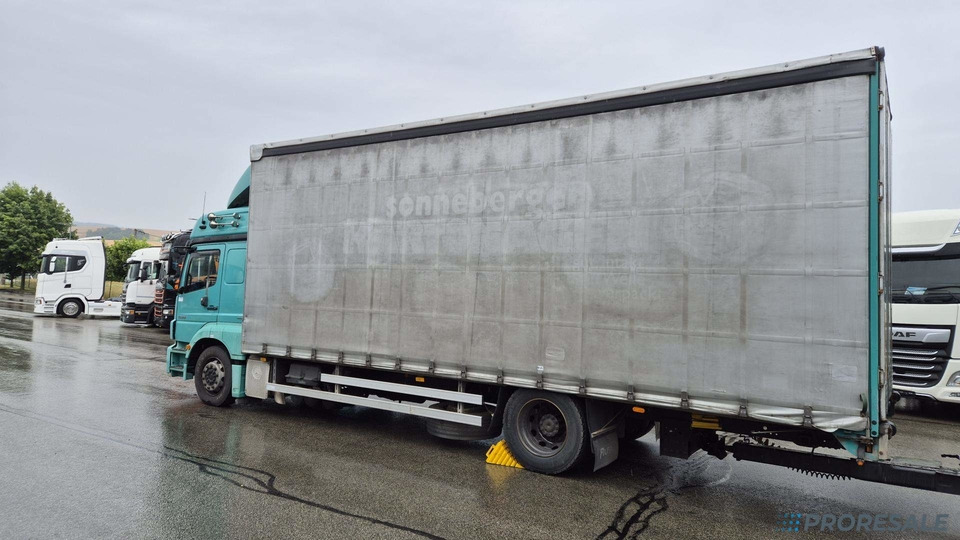 MERCEDES-BENZ AXOR 1829 L EURO 5 velkoobjemová souprava - prodejné jen s přívěsem RUFA ZTC 13-21 P0470Z - cena je za celou soupravu - شاحنة ستارة: صور 4 MERCEDES-BENZ AXOR 1829 L EURO 5 velkoobjemová souprava - prodejné jen s přívěsem RUFA ZTC 13-21 P0470Z - cena je za celou soupravu - شاحنة ستارة: صور 4