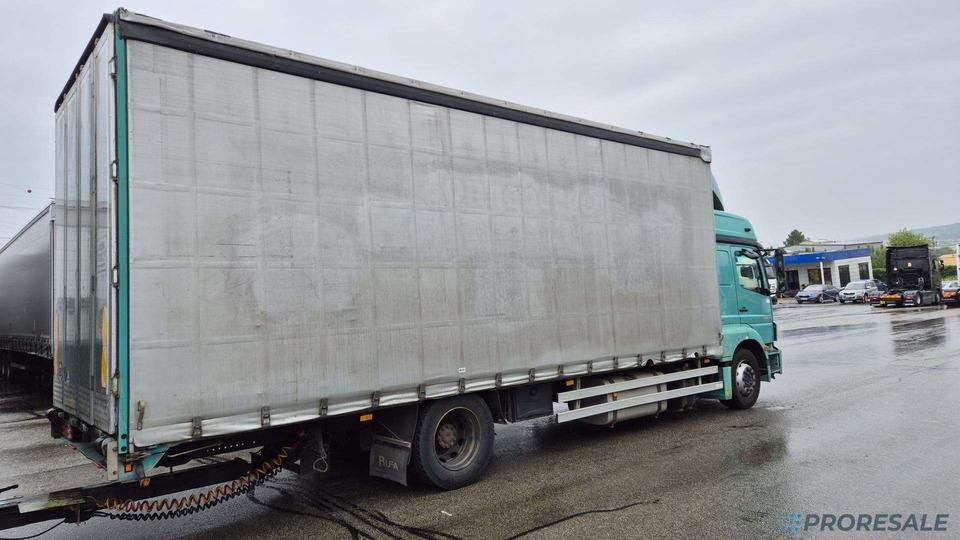 MERCEDES-BENZ AXOR 1829 L EURO 5 velkoobjemová souprava - prodejné jen s přívěsem RUFA ZTC 13-21 P0470Z - cena je za celou soupravu - شاحنة ستارة: صور 5 MERCEDES-BENZ AXOR 1829 L EURO 5 velkoobjemová souprava - prodejné jen s přívěsem RUFA ZTC 13-21 P0470Z - cena je za celou soupravu - شاحنة ستارة: صور 5