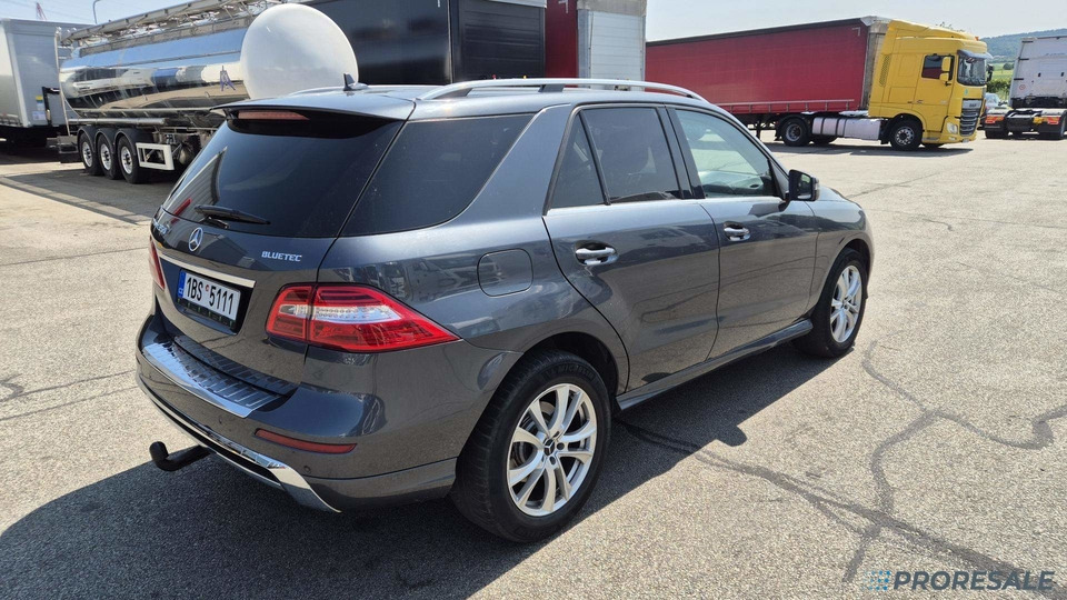 MERCEDES-BENZ ML 350 BLUETEC 4MATIC - سيارة: صور 4 MERCEDES-BENZ ML 350 BLUETEC 4MATIC - سيارة: صور 4