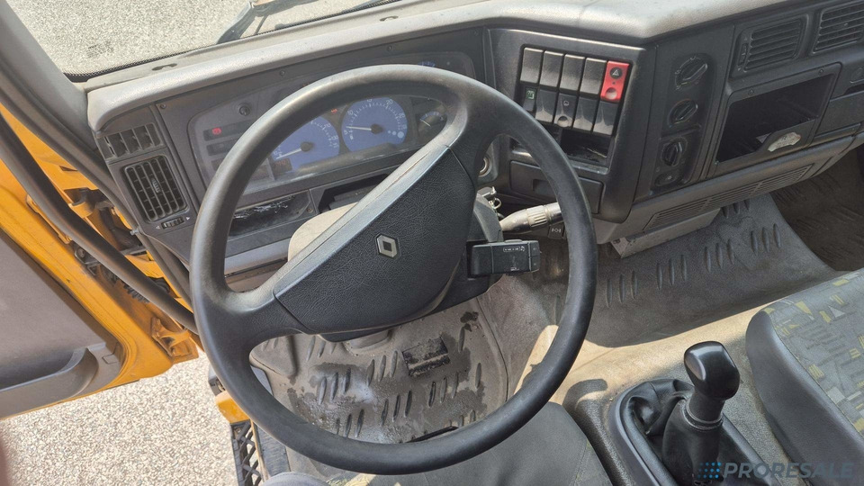 RENAULT MIDLUM 150.09/B EURO 3 - valník s plachtou - شاحنة ستارة: صور 5 RENAULT MIDLUM 150.09/B EURO 3 - valník s plachtou - شاحنة ستارة: صور 5