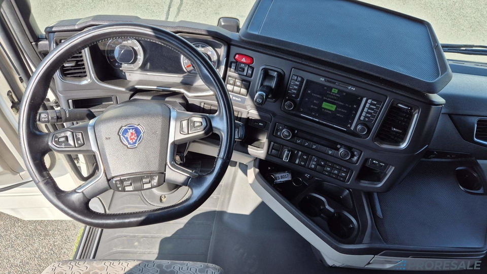 SCANIA S500 N323 NGS TOP LINE LOW DECK EURO 6 - شاحنة جرار: صور 4 SCANIA S500 N323 NGS TOP LINE LOW DECK EURO 6 - شاحنة جرار: صور 4