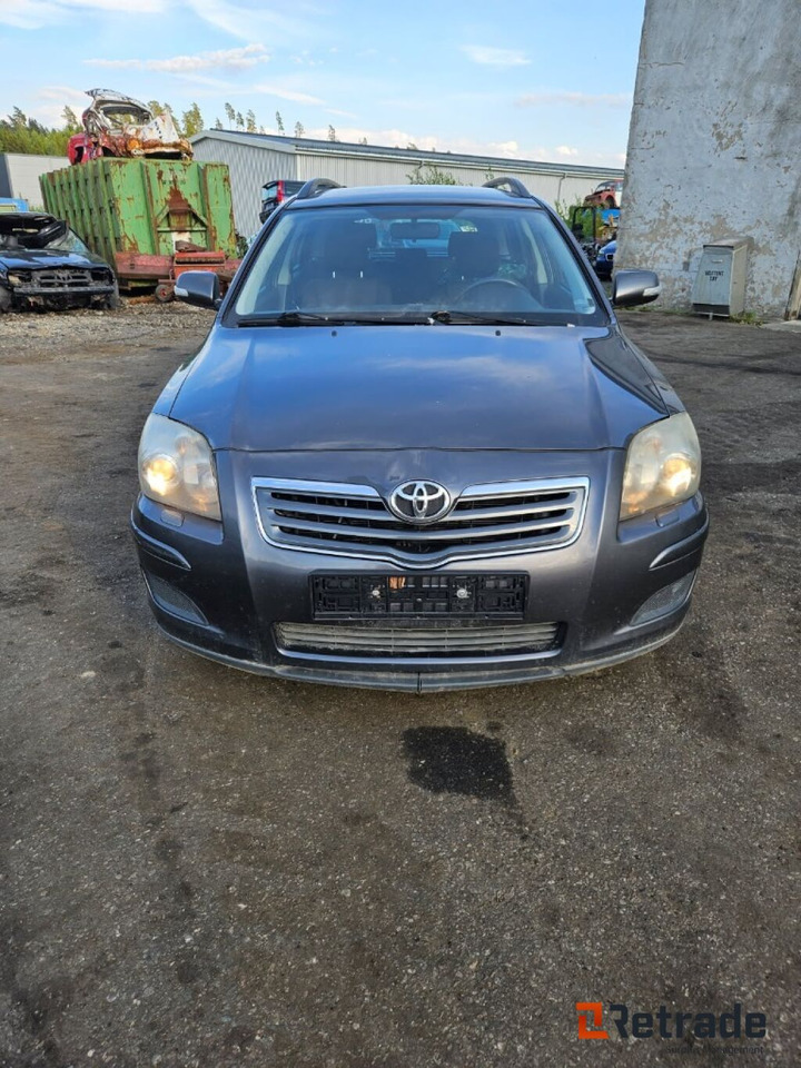 2008mod. TOYOTA AVENSIS 2,0 DIESEL - سيارة: صور 3 2008mod. TOYOTA AVENSIS 2,0 DIESEL - سيارة: صور 3