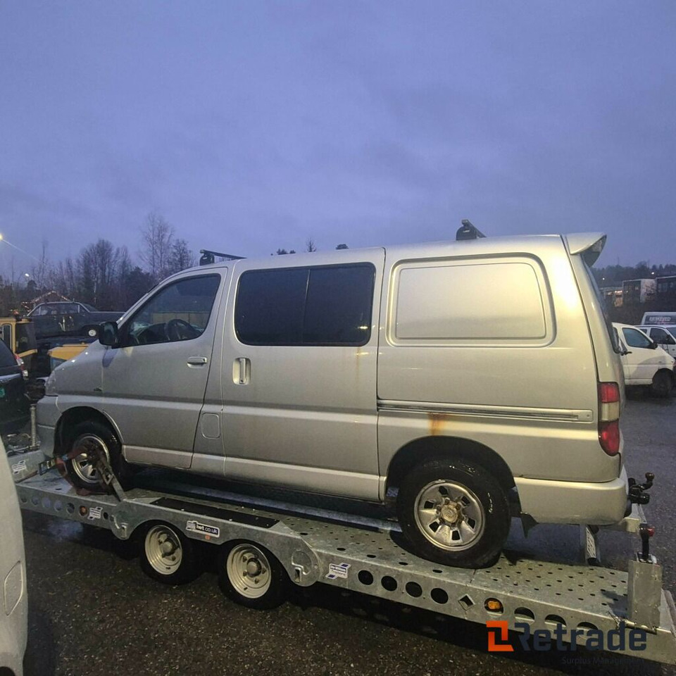 2009mod. TOYOTA HIACE 4WD D4d 4wd - سيارة: صور 3 2009mod. TOYOTA HIACE 4WD D4d 4wd - سيارة: صور 3