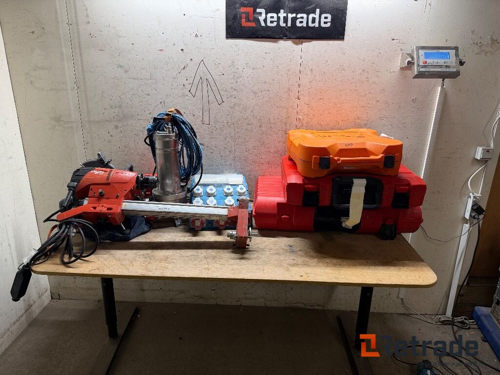 8 Handverktyg - معدات البناء: صور 1 8 Handverktyg - معدات البناء: صور 1