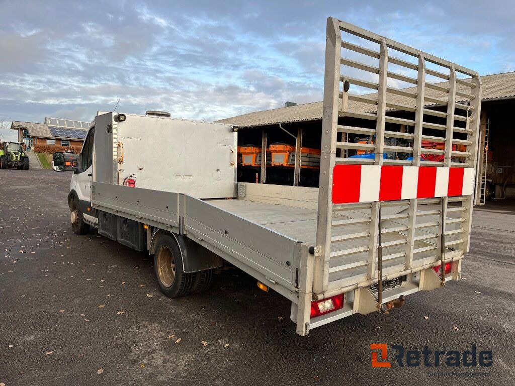 FORD TRANSIT 2.2 TDCi med ALU-knæklad og læsserampe. - سيارة: صور 4 FORD TRANSIT 2.2 TDCi med ALU-knæklad og læsserampe. - سيارة: صور 4