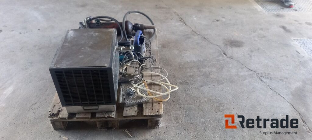 Fadøl Anlæg + El dele + Hydr. hammer - مطرقة هيدروليكية: صور 3 Fadøl Anlæg + El dele + Hydr. hammer - مطرقة هيدروليكية: صور 3