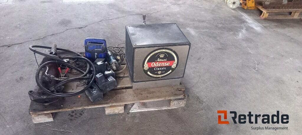 Fadøl Anlæg + El dele + Hydr. hammer - مطرقة هيدروليكية: صور 1 Fadøl Anlæg + El dele + Hydr. hammer - مطرقة هيدروليكية: صور 1