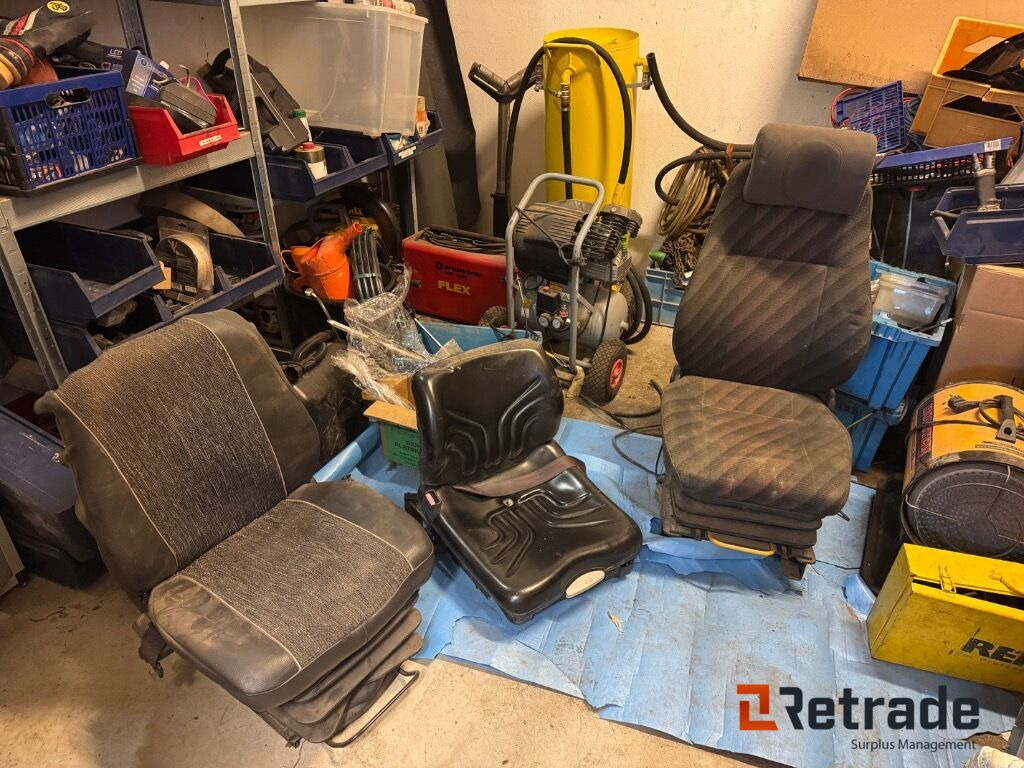 Förarstolar Grammer och Isri 3 stycken - معدات البناء: صور 1 Förarstolar Grammer och Isri 3 stycken - معدات البناء: صور 1