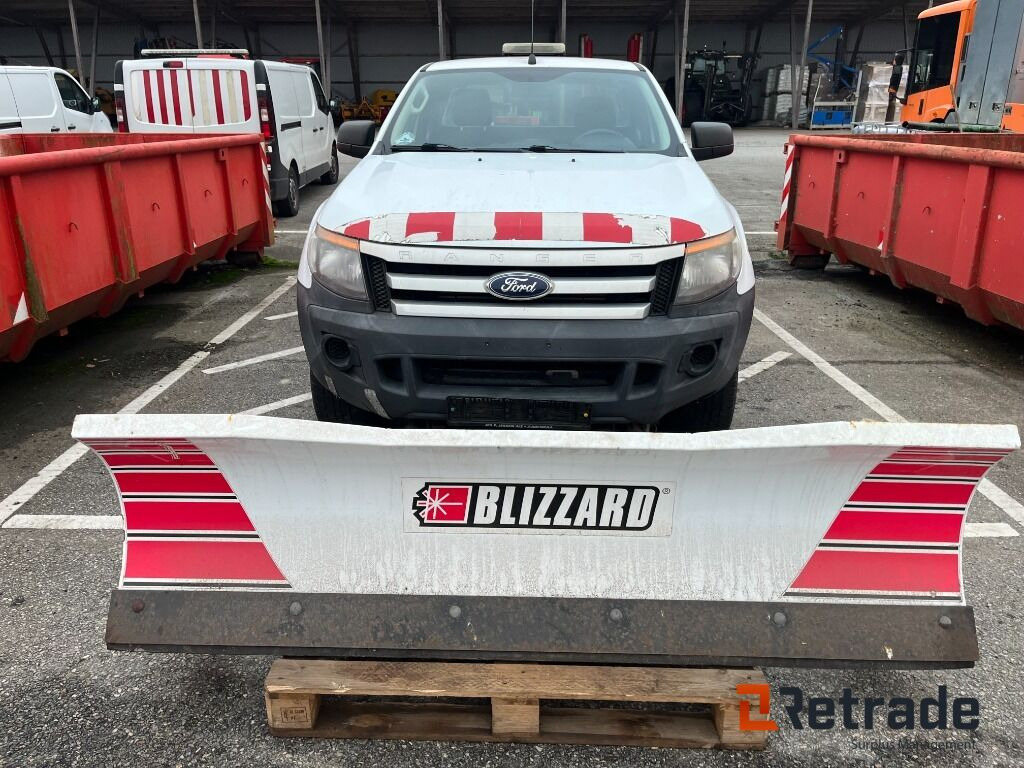 Ford Ranger 2.2 Tdci Rab Cab 4x4 Manuel med sneplov - سيارة: صور 5 Ford Ranger 2.2 Tdci Rab Cab 4x4 Manuel med sneplov - سيارة: صور 5