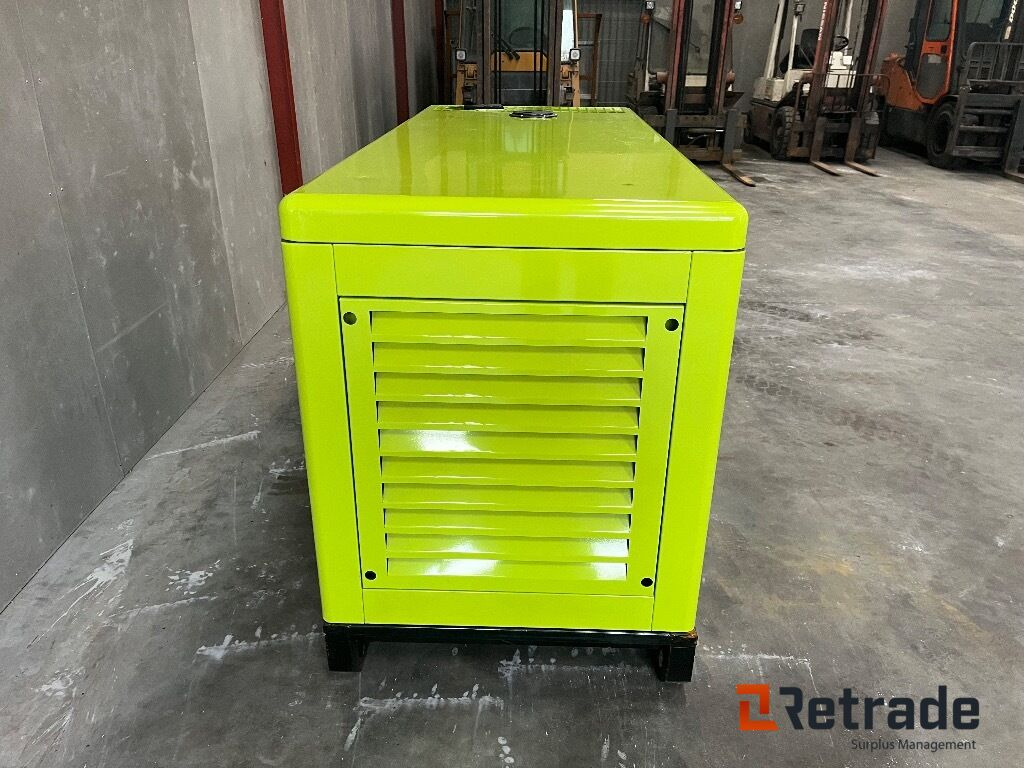 Generator Compal Power VG-R30 Generator - آلات البناء: صور 4 Generator Compal Power VG-R30 Generator - آلات البناء: صور 4