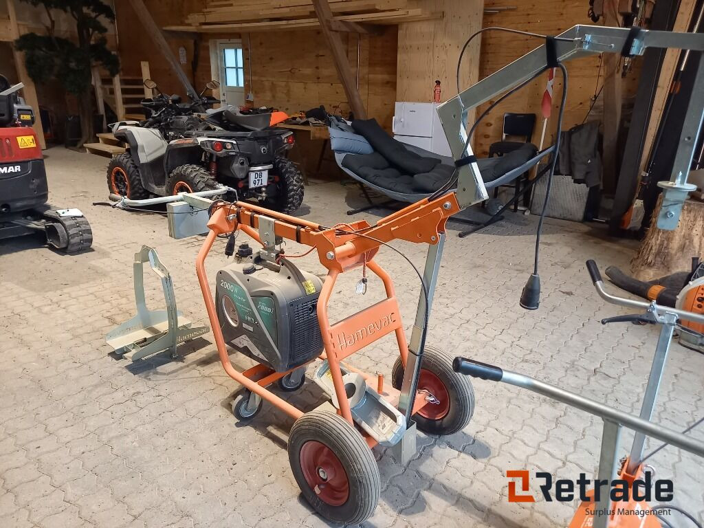 Hannevac Fliselægger/løfter VTH-150 Benzin - معدات المستودعات: صور 3 Hannevac Fliselægger/løfter VTH-150 Benzin - معدات المستودعات: صور 3