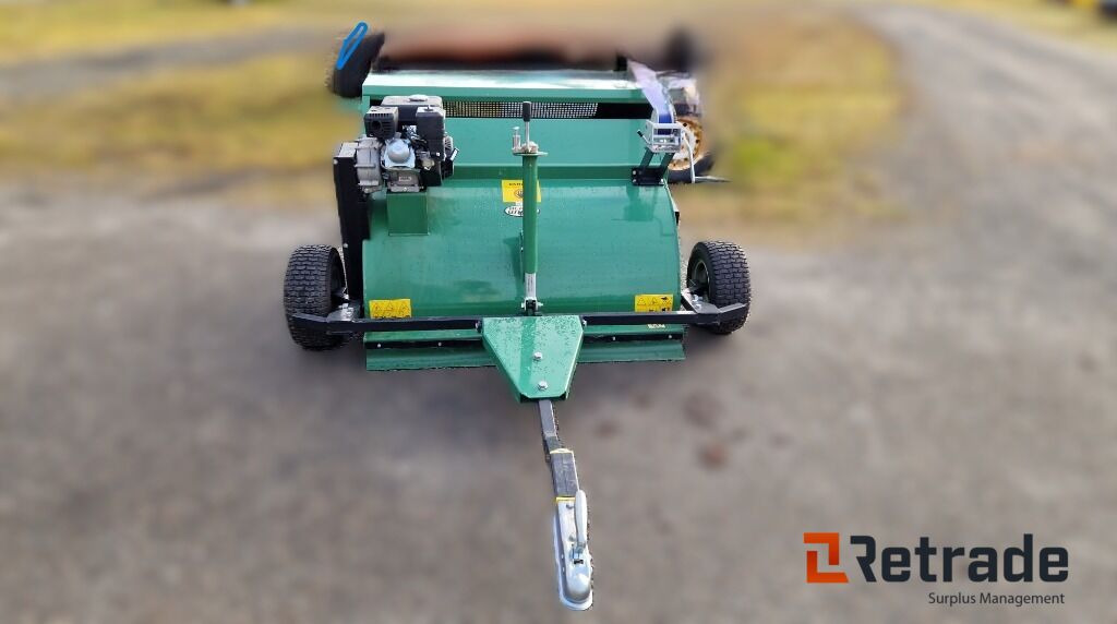 مكنسة Kraftig ATV/Traktor Feiemaskin – Black Wolf ATVSweeper 2018 modell: صور 11 مكنسة Kraftig ATV/Traktor Feiemaskin – Black Wolf ATVSweeper 2018 modell: صور 11