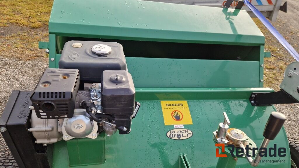 مكنسة Kraftig ATV/Traktor Feiemaskin – Black Wolf ATVSweeper 2018 modell: صور 9 مكنسة Kraftig ATV/Traktor Feiemaskin – Black Wolf ATVSweeper 2018 modell: صور 9
