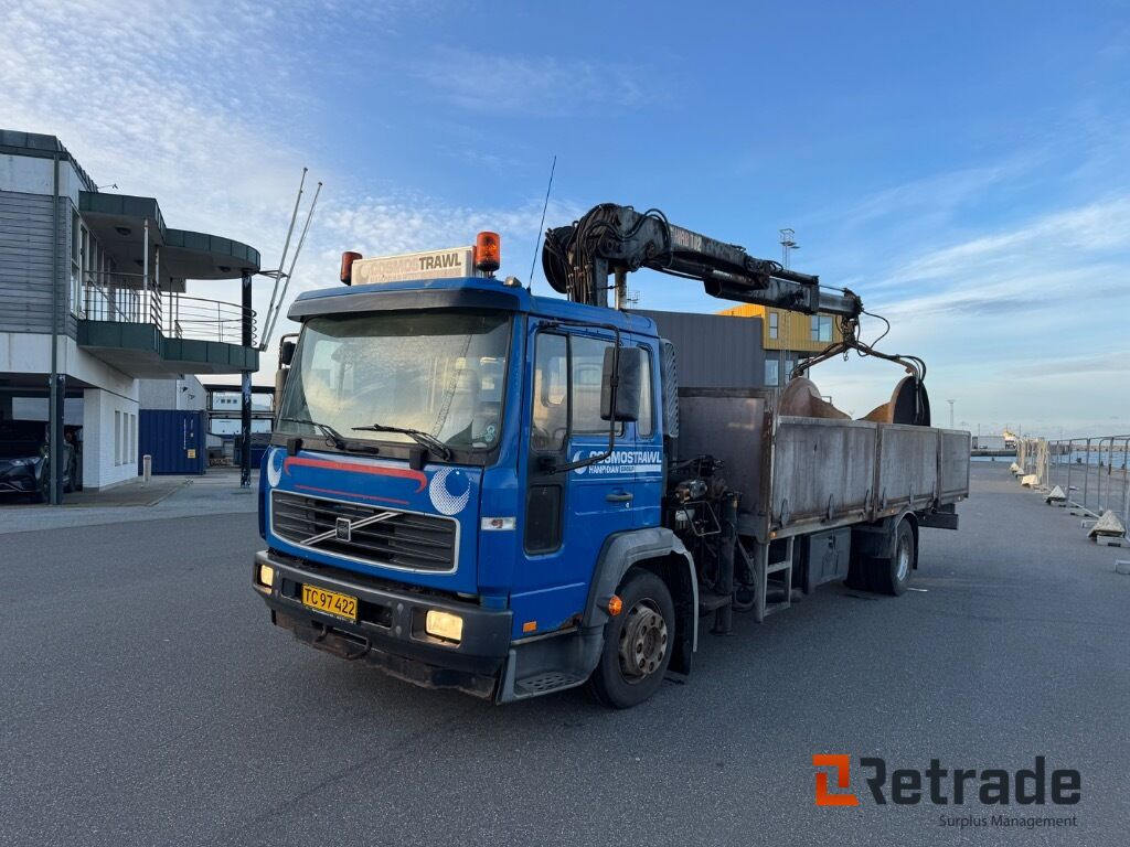 Kranbil VOLVO FL 612 - شاحنات مسطحة, شاحنة كرين: صور 1 Kranbil VOLVO FL 612 - شاحنات مسطحة, شاحنة كرين: صور 1