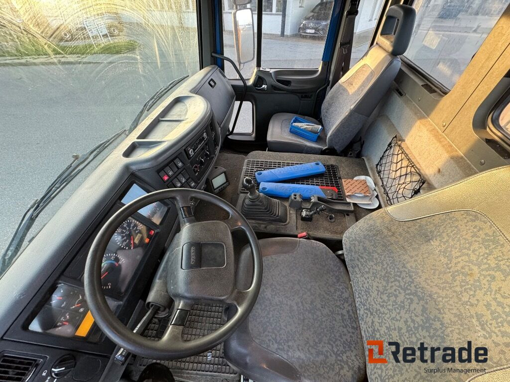 Kranbil VOLVO FL 612 - شاحنات مسطحة, شاحنة كرين: صور 5 Kranbil VOLVO FL 612 - شاحنات مسطحة, شاحنة كرين: صور 5