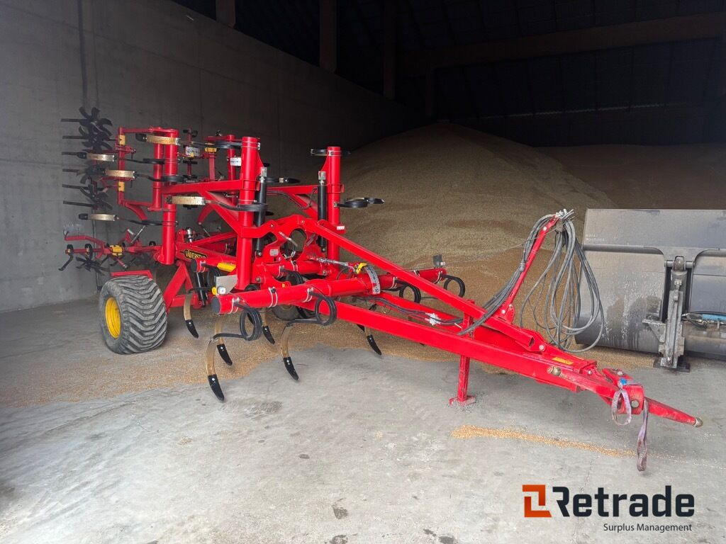 Kultivator Väderstad Swift SW440 - الآلات والماكينات الزراعية: صور 1 Kultivator Väderstad Swift SW440 - الآلات والماكينات الزراعية: صور 1