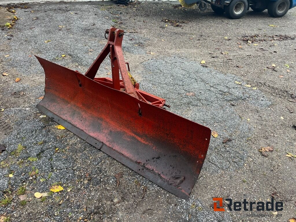 Landbrugsudstyr Skrabeblad 1500 - الآلات والماكينات الزراعية: صور 4 Landbrugsudstyr Skrabeblad 1500 - الآلات والماكينات الزراعية: صور 4