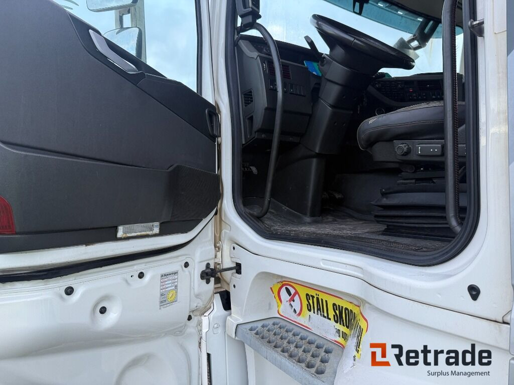 Lastbil VOLVO FH - بصندوق مغلق شاحنة: صور 4 Lastbil VOLVO FH - بصندوق مغلق شاحنة: صور 4