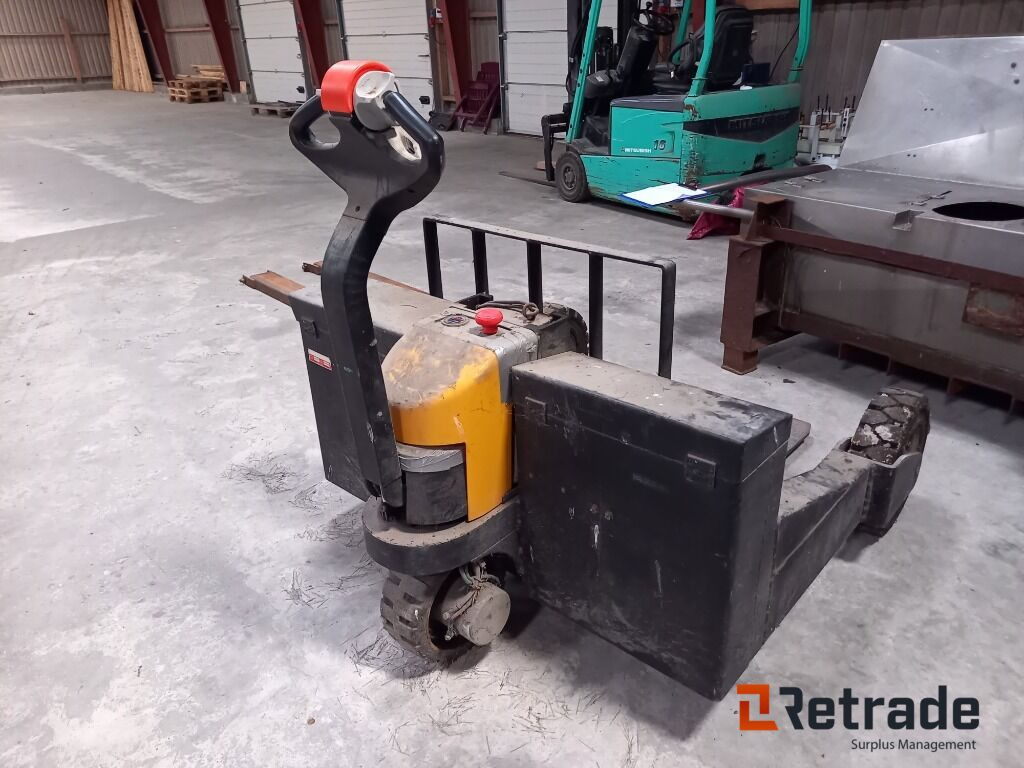 Leshai stabelløfter - معدات صناعية: صور 1 Leshai stabelløfter - معدات صناعية: صور 1