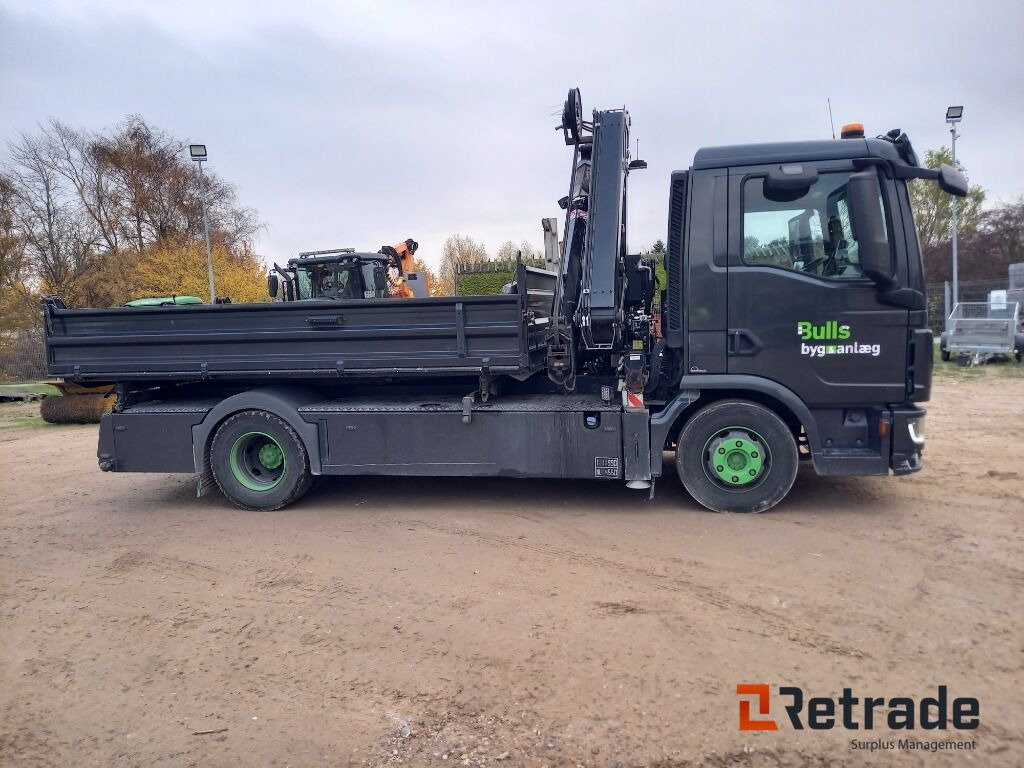 MAN TGL 12. 4X2 BL med Fassi kran - شاحنات مسطحة, شاحنة كرين: صور 4 MAN TGL 12. 4X2 BL med Fassi kran - شاحنات مسطحة, شاحنة كرين: صور 4