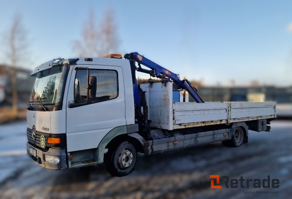 Mercedes-Benz Atego 818L med 6 meter plan og kran - شاحنات مسطحة, شاحنة كرين: صور 1 Mercedes-Benz Atego 818L med 6 meter plan og kran - شاحنات مسطحة, شاحنة كرين: صور 1
