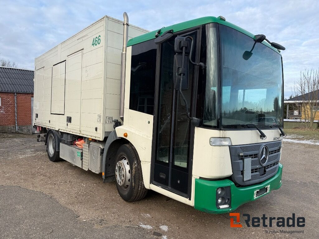 Mercedes Econic 1830 miljøbil på gas - بصندوق مغلق شاحنة: صور 3 Mercedes Econic 1830 miljøbil på gas - بصندوق مغلق شاحنة: صور 3