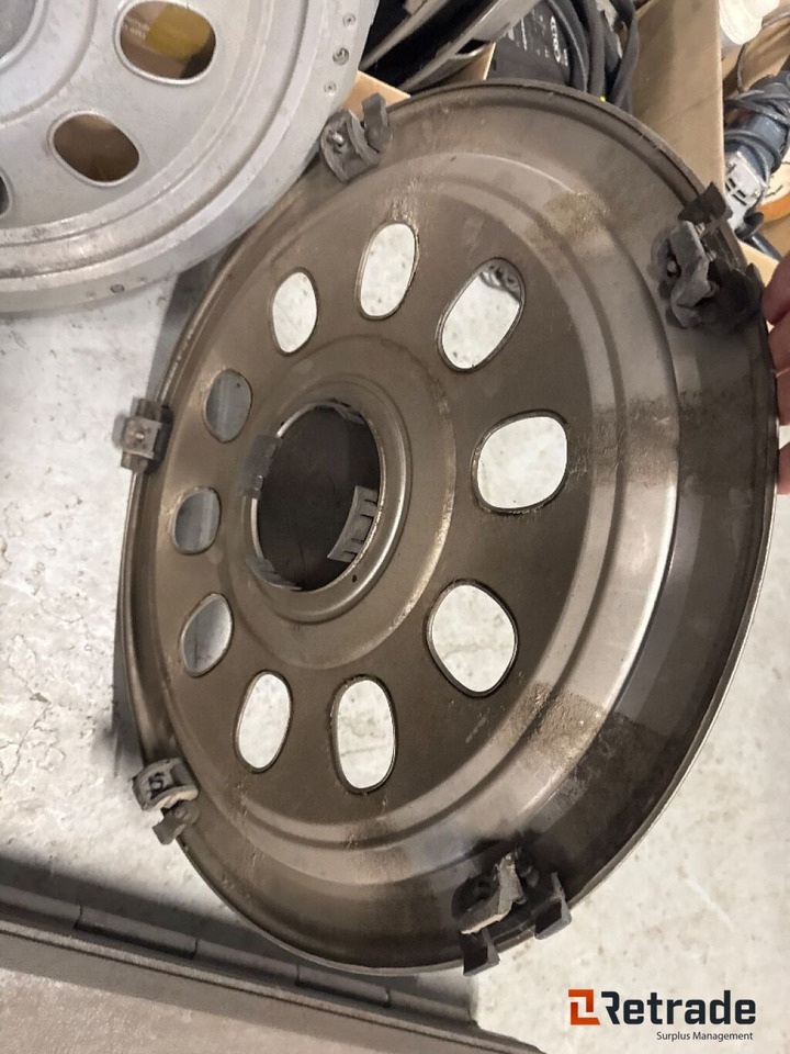 Navkapsler til bus Passer til 22,5 fælge Diverse - الجنوط - حافلة: صور 5 Navkapsler til bus Passer til 22,5 fælge Diverse - الجنوط - حافلة: صور 5