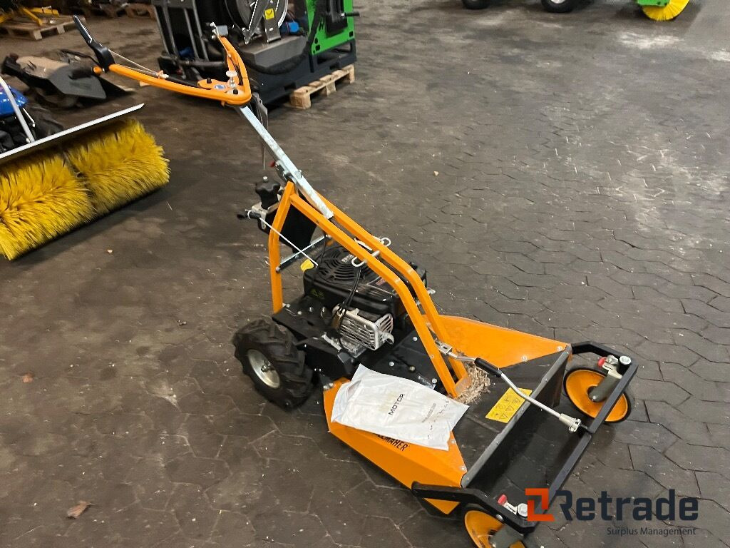 Plæne- og parkmaskiner AS - Motor as 63 ALLMAHER - الآلات والماكينات الزراعية: صور 3 Plæne- og parkmaskiner AS - Motor as 63 ALLMAHER - الآلات والماكينات الزراعية: صور 3