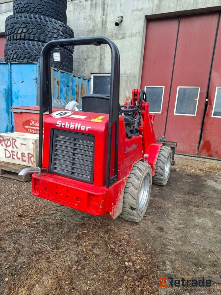 Redskapsbærer SCHAFFER 226 - الآلات والماكينات الزراعية: صور 4 Redskapsbærer SCHAFFER 226 - الآلات والماكينات الزراعية: صور 4