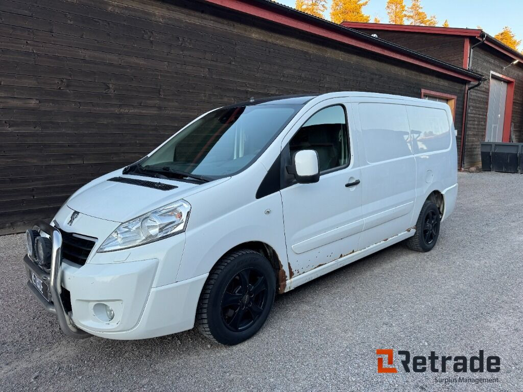 Skåpbil Peugeot Expert Panel Van 1.2t 2.0 HDi - سيارة: صور 1 Skåpbil Peugeot Expert Panel Van 1.2t 2.0 HDi - سيارة: صور 1