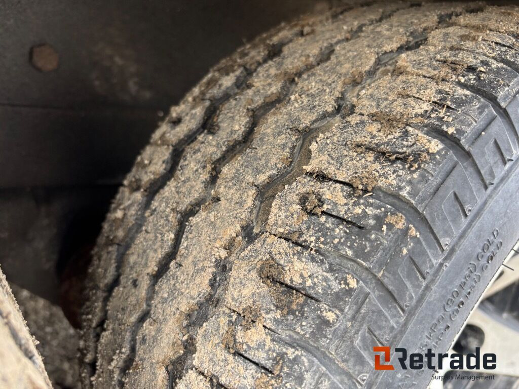 بصندوق مغلق مقطورة Släpvagn Westbay Agados: صور 31