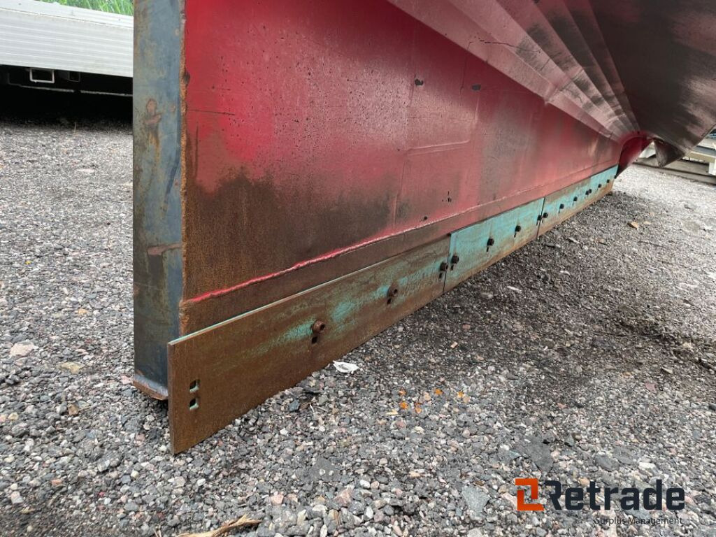 Snöplog 4m/ Snowplow - معدات البناء: صور 4 Snöplog 4m/ Snowplow - معدات البناء: صور 4