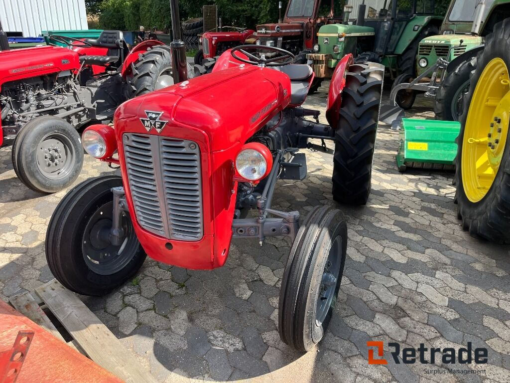 Traktor Massey Ferguson 35 - جرار: صور 1 Traktor Massey Ferguson 35 - جرار: صور 1