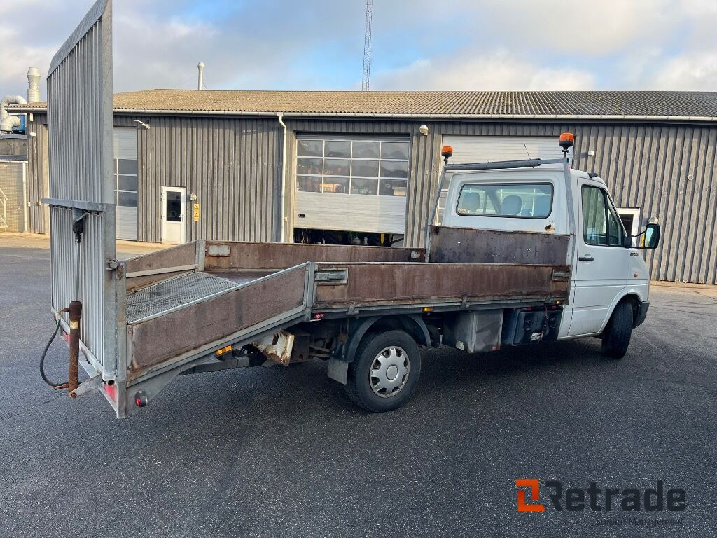 VOLKSWAGEN LT 35, 2,5 TDI PICK-UP - سيارة: صور 3 VOLKSWAGEN LT 35, 2,5 TDI PICK-UP - سيارة: صور 3