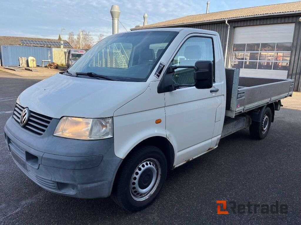 VOLKSWAGEN TRANSPORTER PICK-UP 2,5 TDI - الشاحنات الصغيرة المسطحة: صور 1 VOLKSWAGEN TRANSPORTER PICK-UP 2,5 TDI - الشاحنات الصغيرة المسطحة: صور 1