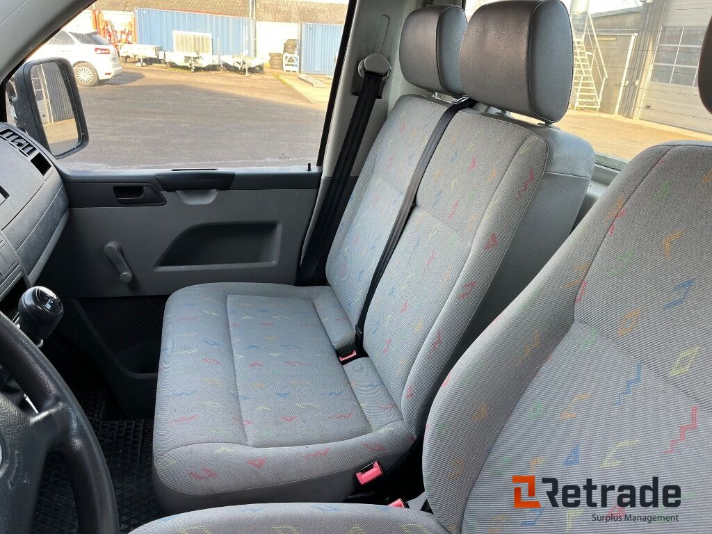VOLKSWAGEN TRANSPORTER PICK-UP 2,5 TDI - الشاحنات الصغيرة المسطحة: صور 5 VOLKSWAGEN TRANSPORTER PICK-UP 2,5 TDI - الشاحنات الصغيرة المسطحة: صور 5