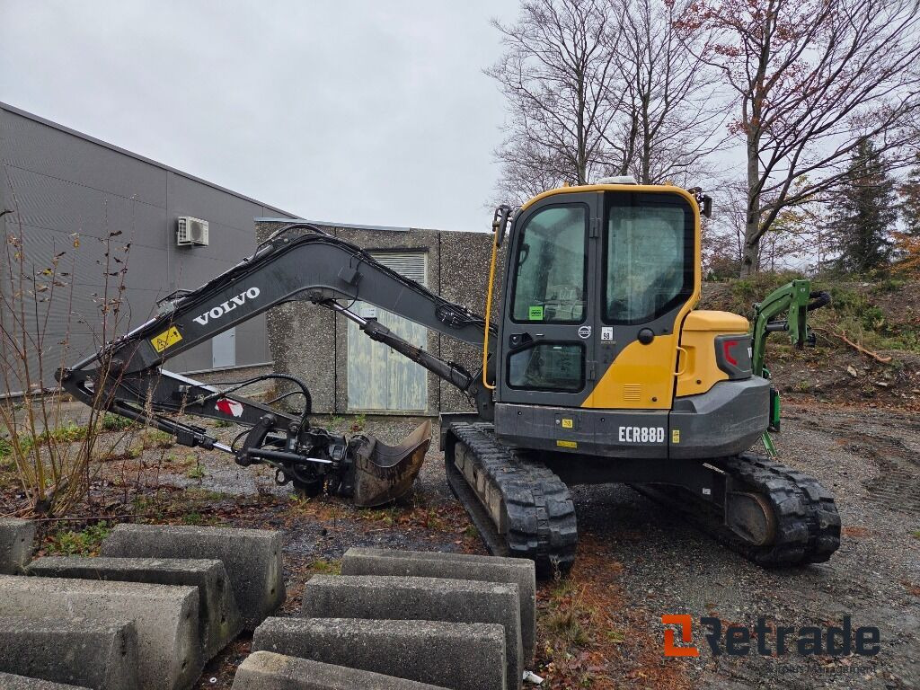 VOLVO ECR 88 2016 MOD ROTORTILT 3 BUCKET 2268 HOURS - حفارات زحافة: صور 1 VOLVO ECR 88 2016 MOD ROTORTILT 3 BUCKET 2268 HOURS - حفارات زحافة: صور 1