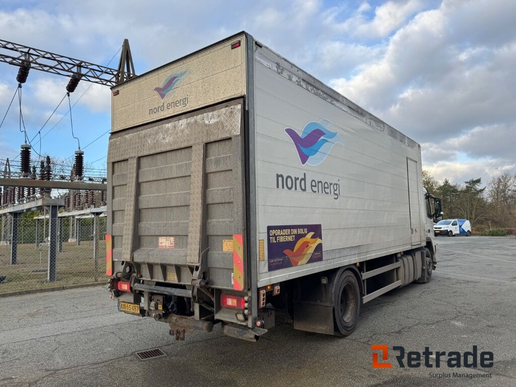 VOLVO FM 330 4X2 - بصندوق مغلق شاحنة: صور 3 VOLVO FM 330 4X2 - بصندوق مغلق شاحنة: صور 3