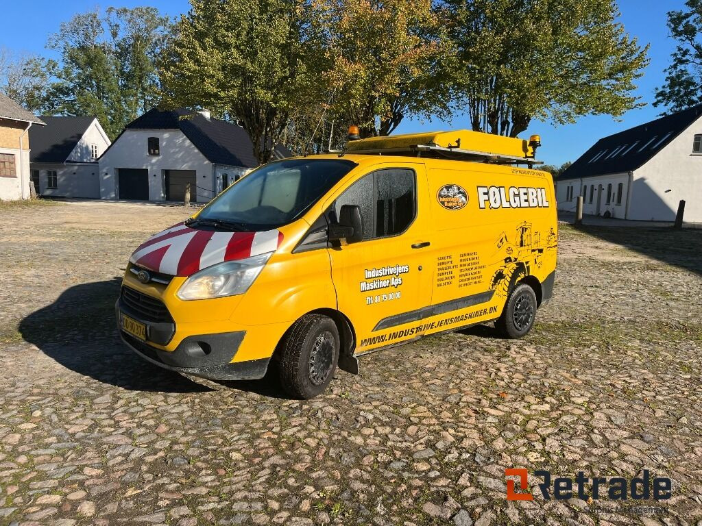 Varevogn FORD Transit Custom 2.2 TDCi (125 HK) 270S Van Opbygger som følgevogn - سيارة: صور 1 Varevogn FORD Transit Custom 2.2 TDCi (125 HK) 270S Van Opbygger som følgevogn - سيارة: صور 1