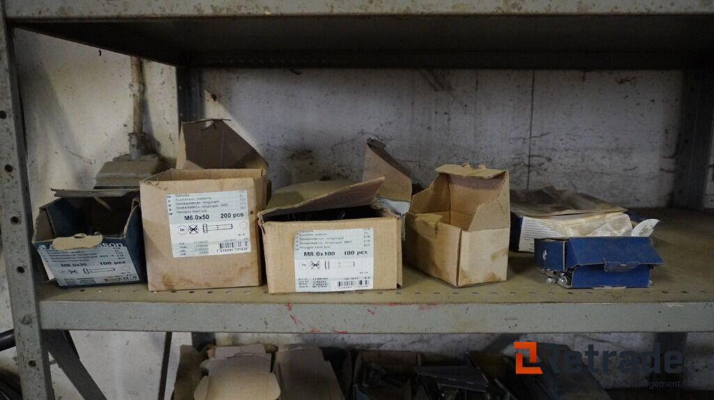 Verkstadsutrustning Skåp bult mutter och skruv - معدات صناعية: صور 3 Verkstadsutrustning Skåp bult mutter och skruv - معدات صناعية: صور 3