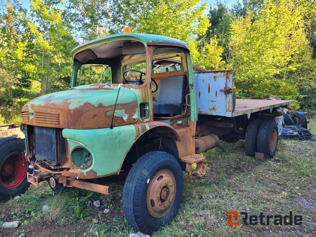 Veteranlastbil Mercedes Benz LAK 1413 , 4X4 , Servo , Turbo - شاحنات مسطحة: صور 1 Veteranlastbil Mercedes Benz LAK 1413 , 4X4 , Servo , Turbo - شاحنات مسطحة: صور 1