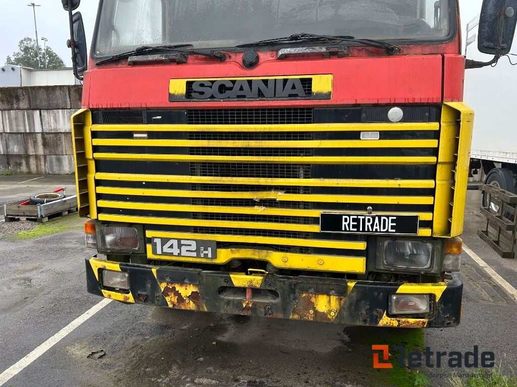 تأجير  Veteranlastbil SCANIA R142H 6x2 chassi Veteranlastbil SCANIA R142H 6x2 chassi: صور 8