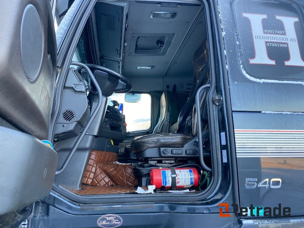 Volvo FH16,2012. Eu godkjent 6x2 asfaltbil - موزع الأسفلت: صور 4 Volvo FH16,2012. Eu godkjent 6x2 asfaltbil - موزع الأسفلت: صور 4