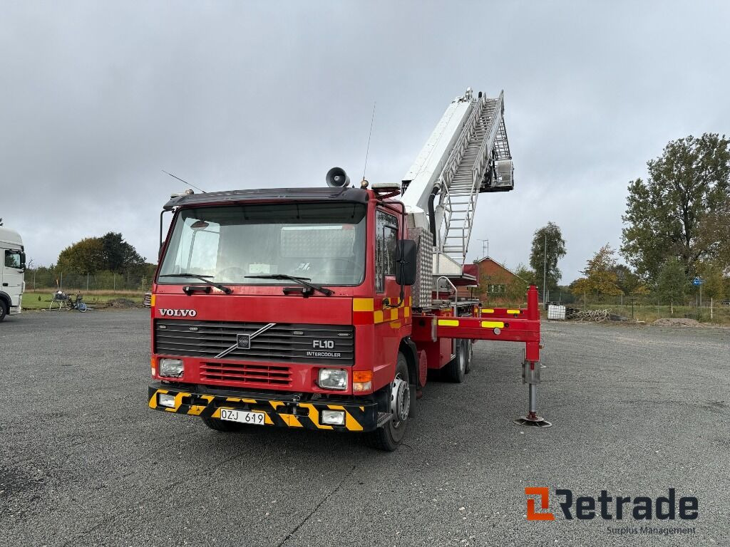 Volvo FL10 6*2 med Bronto 28-2TI skylift - موبايل كرين: صور 5 Volvo FL10 6*2 med Bronto 28-2TI skylift - موبايل كرين: صور 5