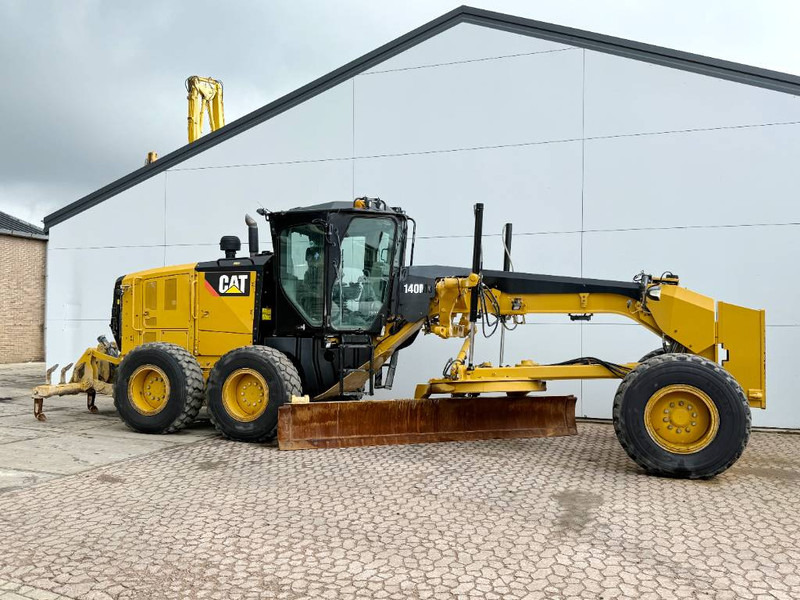 Cat 140M3 - Pushblock / Ripper / Joystick Controls - آلة تسوية الأرض: صور 4 Cat 140M3 - Pushblock / Ripper / Joystick Controls - آلة تسوية الأرض: صور 4