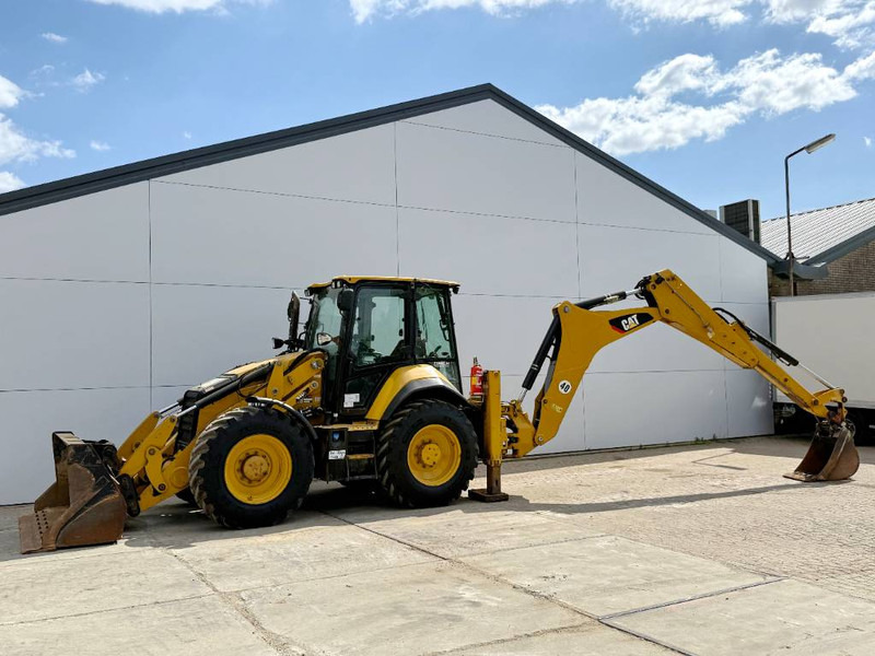 Cat 444F2 - 4x4x4 / Telescopic / Hammer Lines / AC - حفار متعدد الاستخدام: صور 1 Cat 444F2 - 4x4x4 / Telescopic / Hammer Lines / AC - حفار متعدد الاستخدام: صور 1