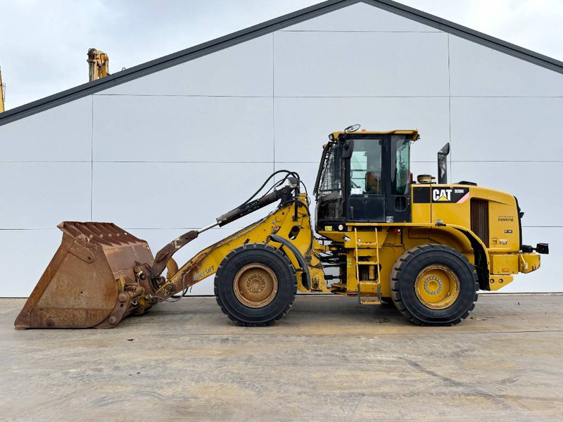 Cat 930H - New Tires / High-tip Bucket / Auto Greasing - اللودر بعجل: صور 1 Cat 930H - New Tires / High-tip Bucket / Auto Greasing - اللودر بعجل: صور 1